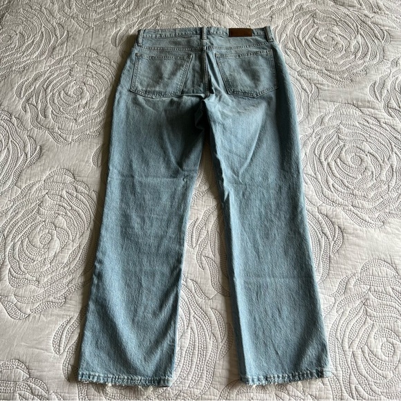 Madewell - Slim Demi-Boot Jeans in Bellmeade Wash - Picture 10 of 14